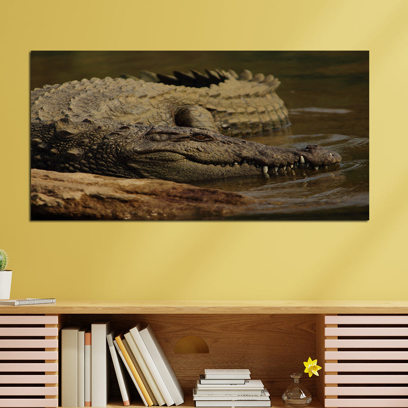 Crocodile In Water Canvas Wall Painting