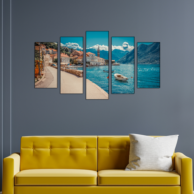 Boats in Sunny Day Canvas Wall Painting- With 5 Frames
