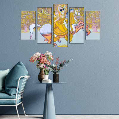 King and Queen Riding Horse Canvas Wall Painting- With 5 Frames