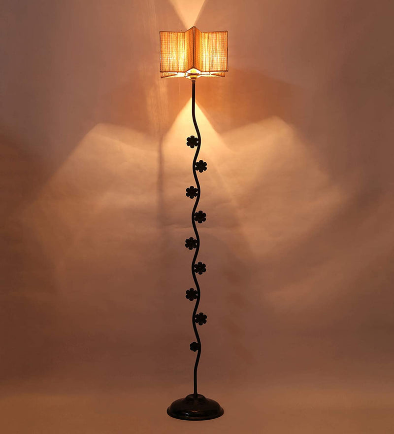 Bamboo Star Flower Iron Floor Standing Lamp (Natural)