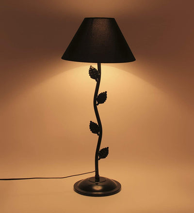 Black Cotton Designer Zig Zag Iron Table Lamp