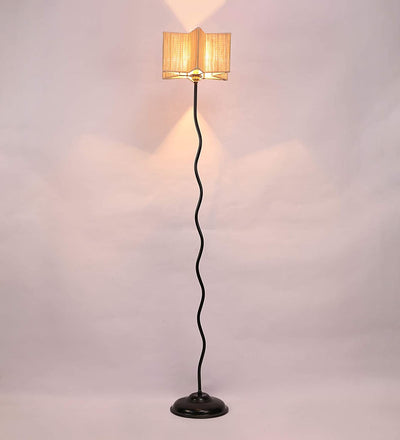 Bamboo Star Zig Zag Iron Floor Standing Lamp (Natural)