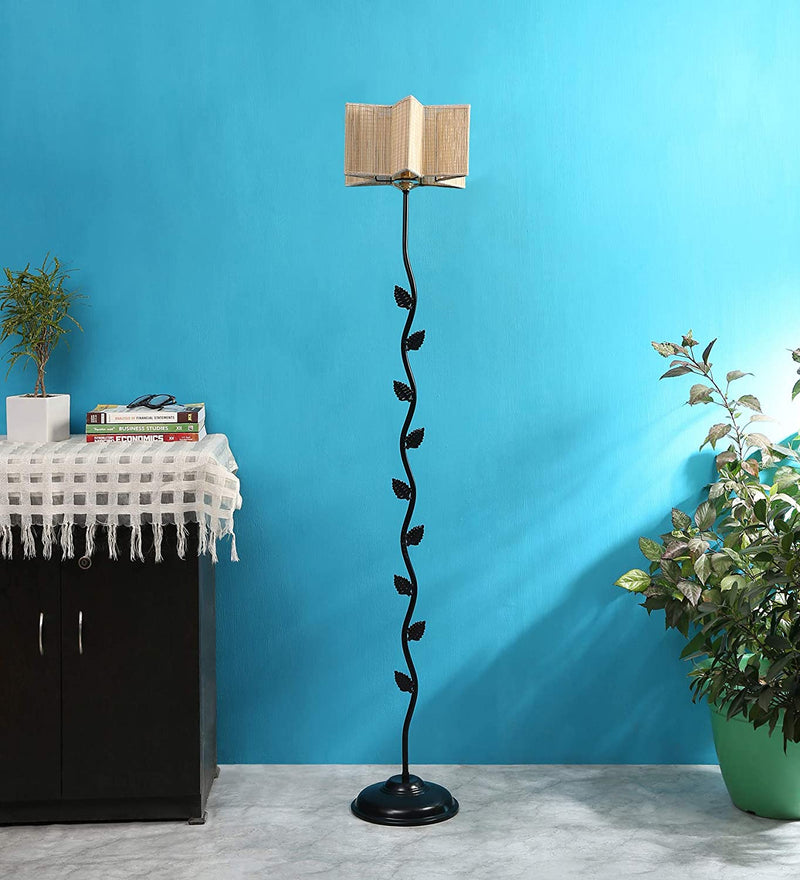 Bamboo Star Leaf Iron Floor Standing Lamp (Natural)