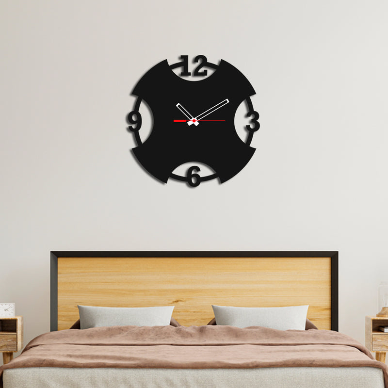 Numeric on Circle Design Wood Analog Wall Clock
