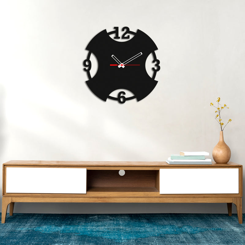 Numeric on Circle Design Wood Analog Wall Clock