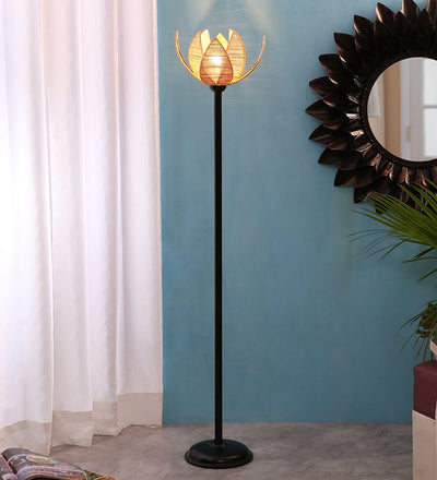 DecorGlance Lamps Rose Bamboo Stick Iron Floor Lamp (Bamboo)